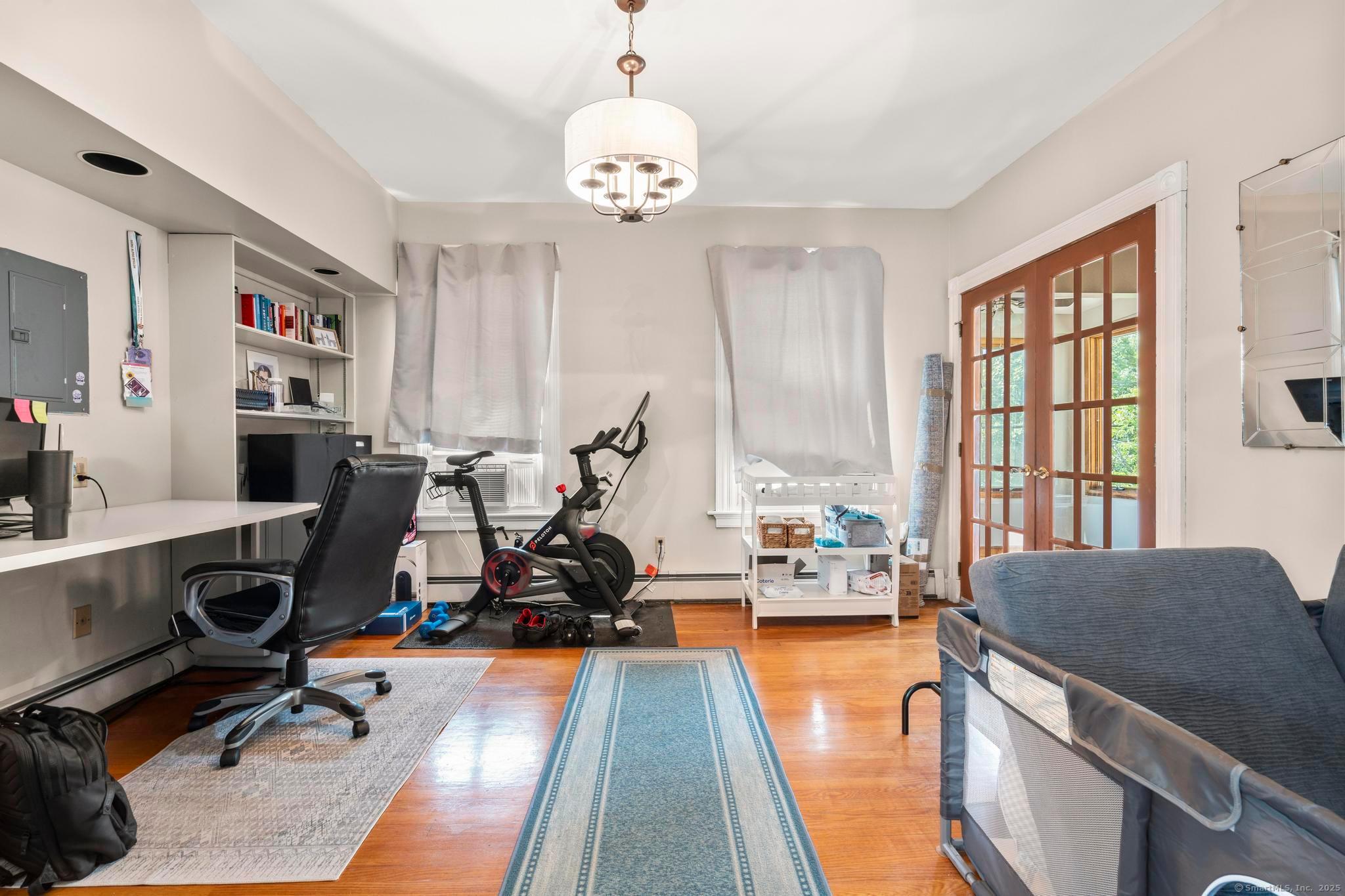 New Haven, Connecticut, 06511, United States, 5 Bedrooms Bedrooms, ,3 BathroomsBathrooms,Residential,For Sale,1930544