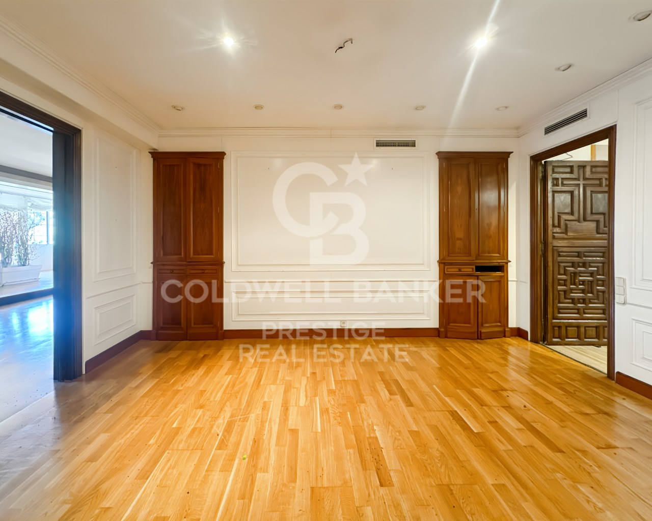 Barcelona, Catalonia, ES, 7 Bedrooms Bedrooms, ,5 BathroomsBathrooms,Residential,For Sale,1804815