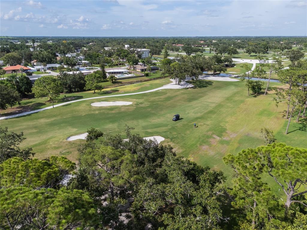 Sarasota, Florida, 34243, United States, 3 Bedrooms Bedrooms, ,4 BathroomsBathrooms,Residential,For Sale,1941793