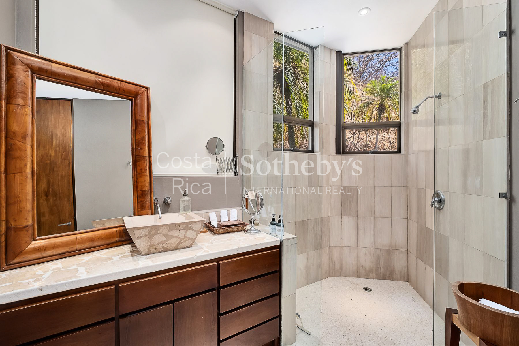  Wavefront Estate - 物件實景