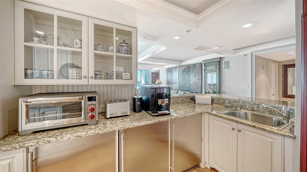 Sarasota, Florida, 34236, United States, 3 Bedrooms Bedrooms, ,3 BathroomsBathrooms,Residential,For Sale,1992113