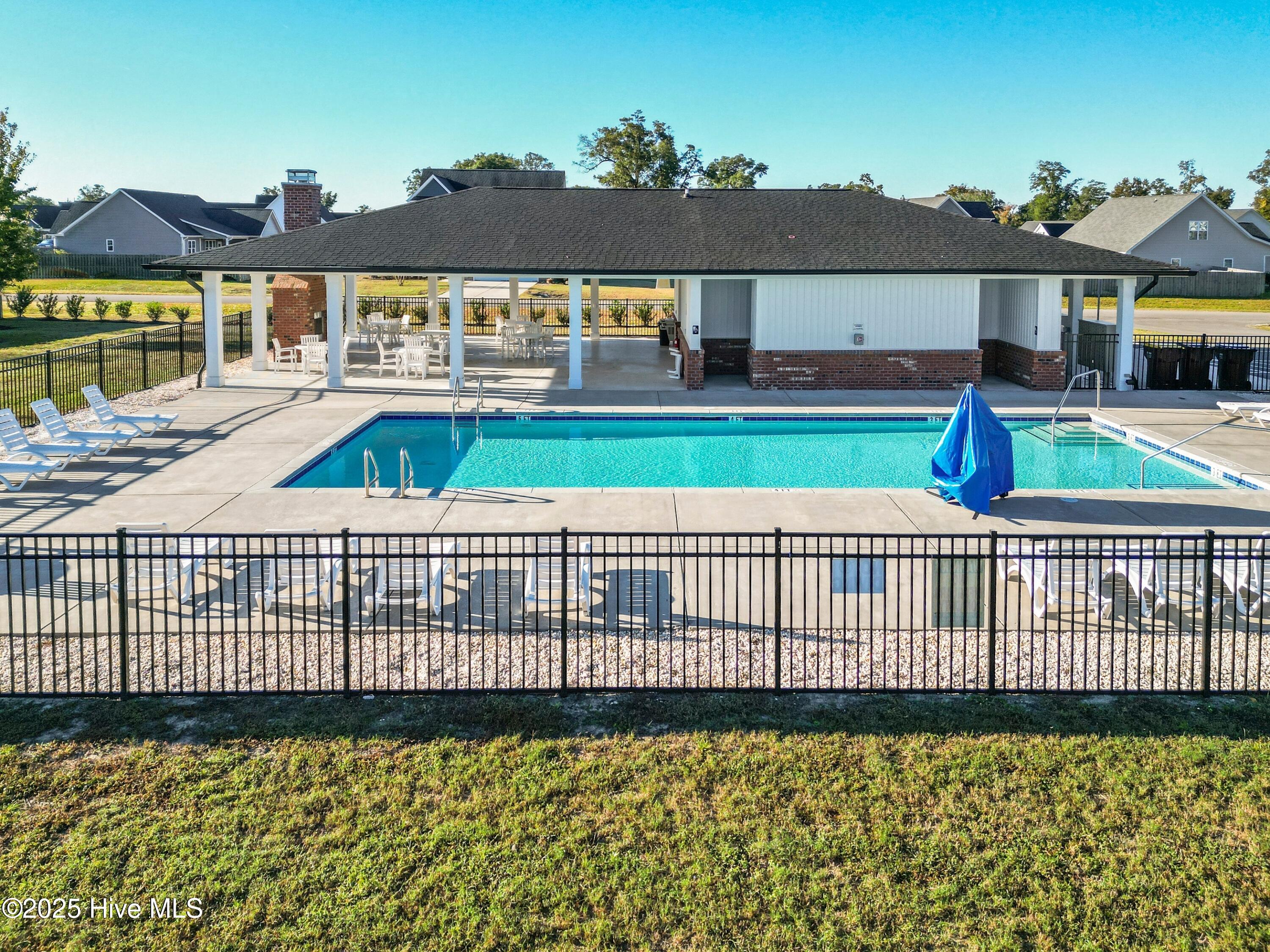 Rocky Point, North Carolina, 28457, United States, 3 Bedrooms Bedrooms, ,3 BathroomsBathrooms,Residential,For Sale,1984993