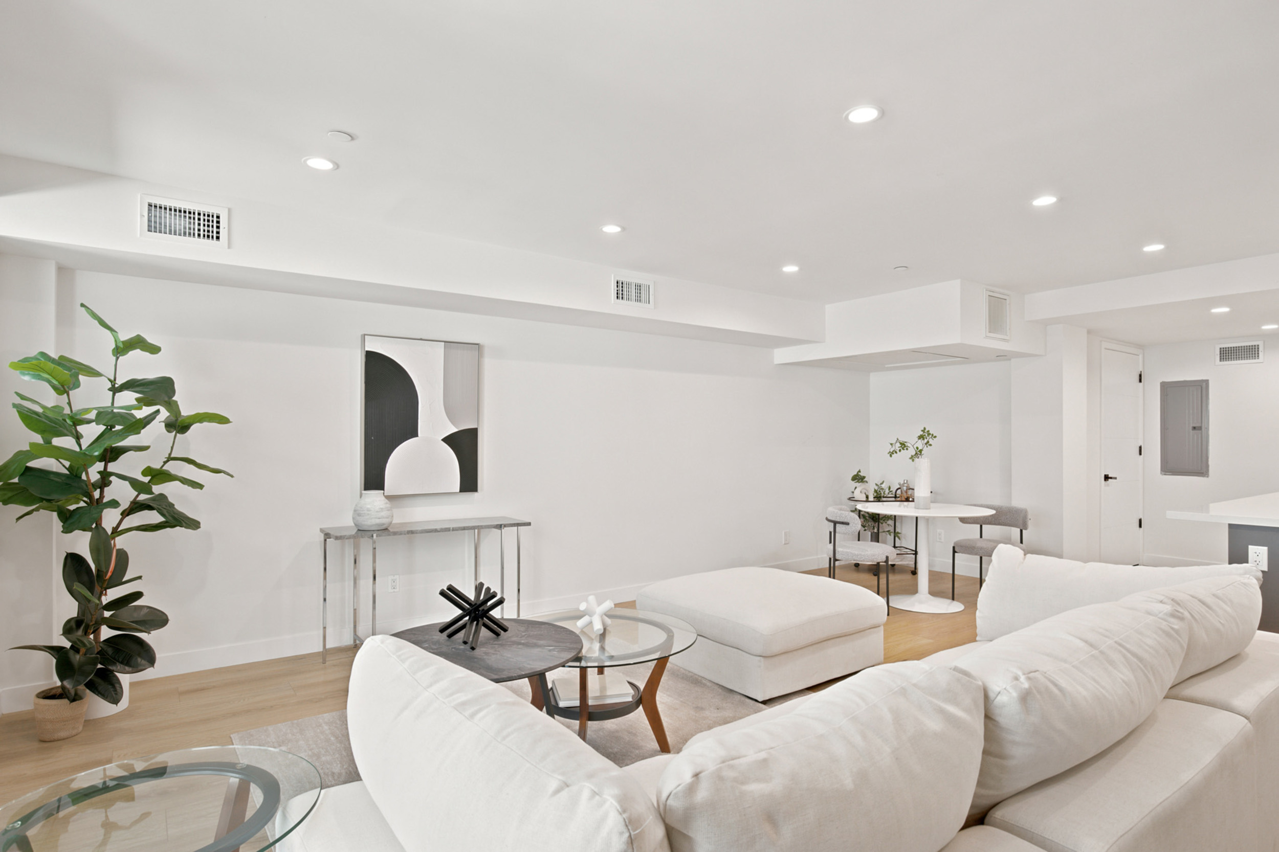  1434 N Poinsettia Pl - 物件實景