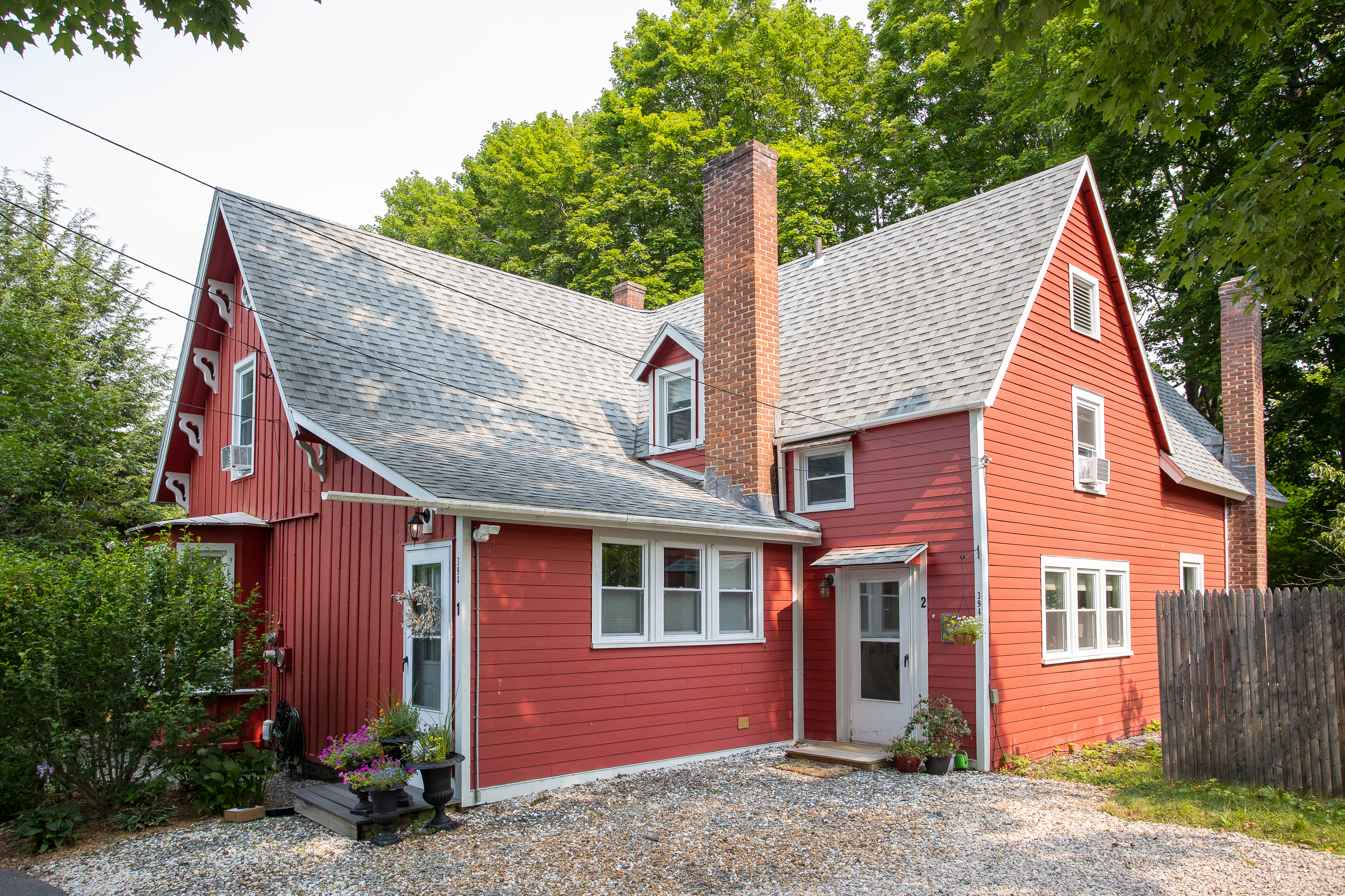  Two Homes. Four Keys. Infinite Potential in the Heart of Housatonic. - 物件實景