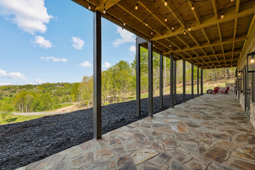 Morganton, Georgia, 30560, United States, 3 Bedrooms Bedrooms, ,3 BathroomsBathrooms,Residential,For Sale,1983802