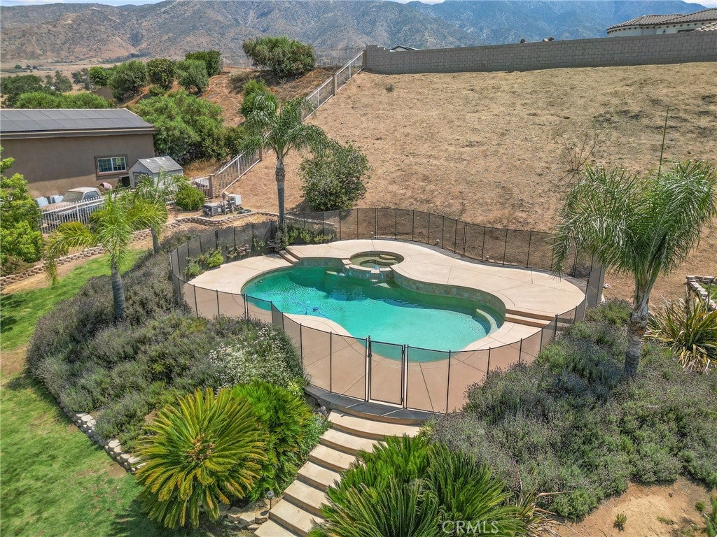 Yucaipa, California, 92399, United States, 4 Bedrooms Bedrooms, ,3 BathroomsBathrooms,Residential,For Sale,1895325