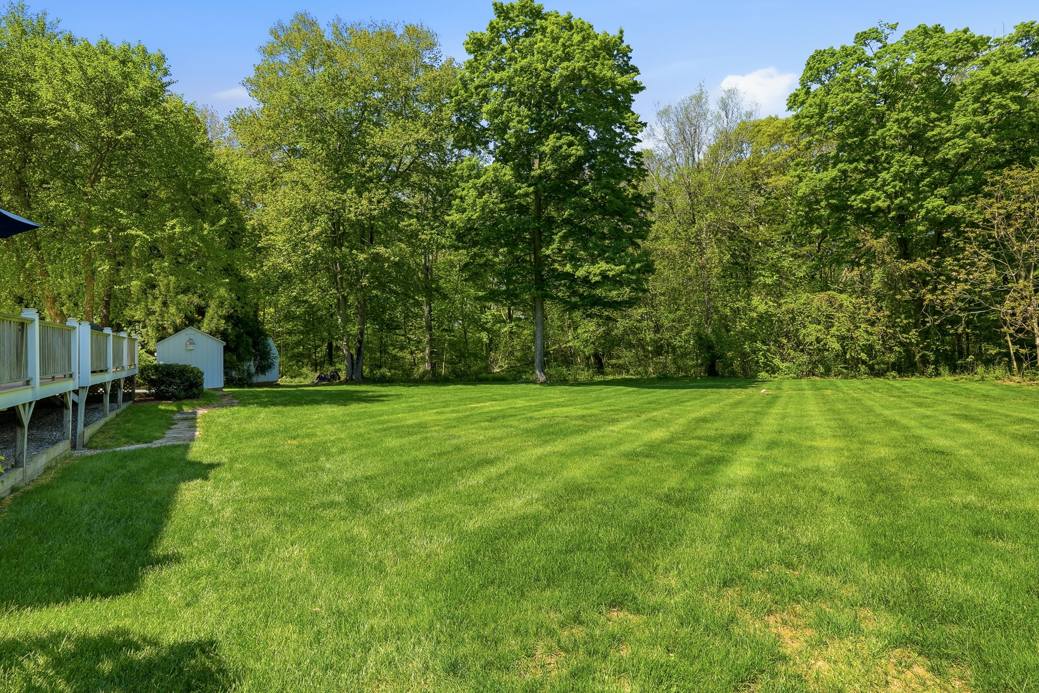  Luxurious 6-Bedroom Estate in Essex, CT - 物件實景