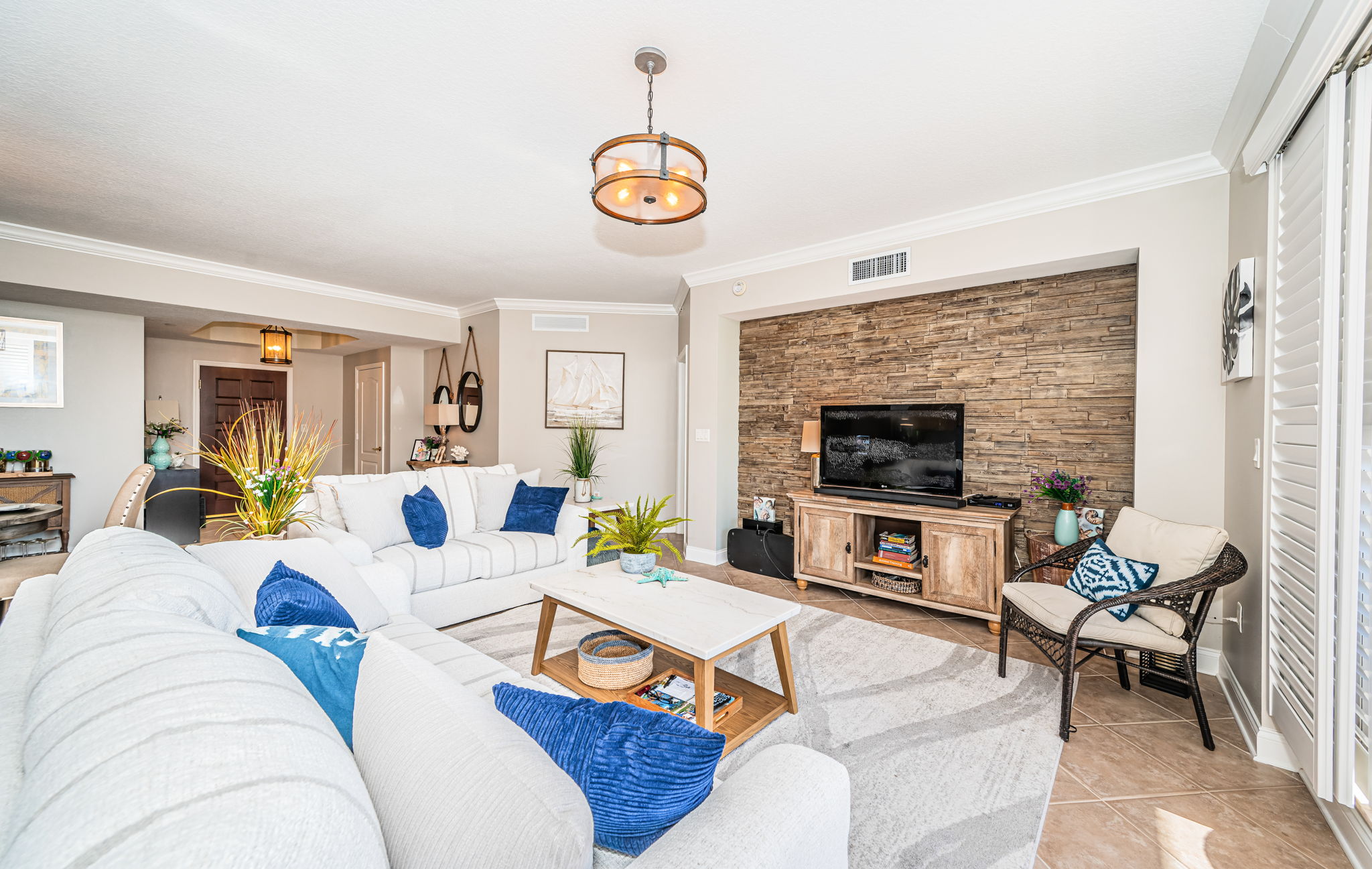 Clearwater, Florida, 33767, United States, 3 Bedrooms Bedrooms, ,2 BathroomsBathrooms,Residential,For Sale,2005273