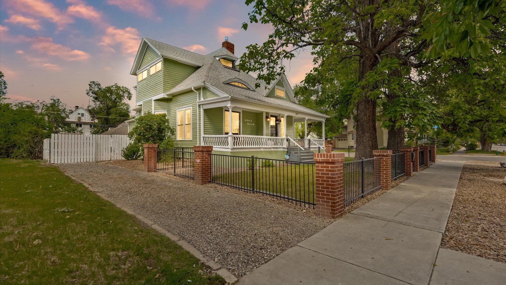 Grand Junction, Colorado, 81501, United States, 2 Bedrooms Bedrooms, ,2 BathroomsBathrooms,Residential,For Sale,1866831