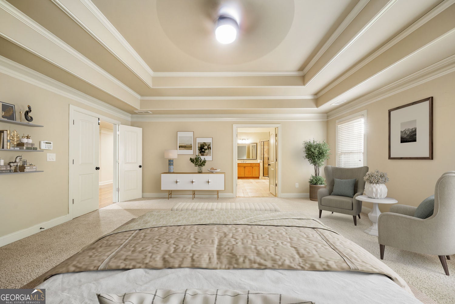 Snellville, Georgia, 30078, United States, 4 Bedrooms Bedrooms, ,5 BathroomsBathrooms,Residential,For Sale,1992513