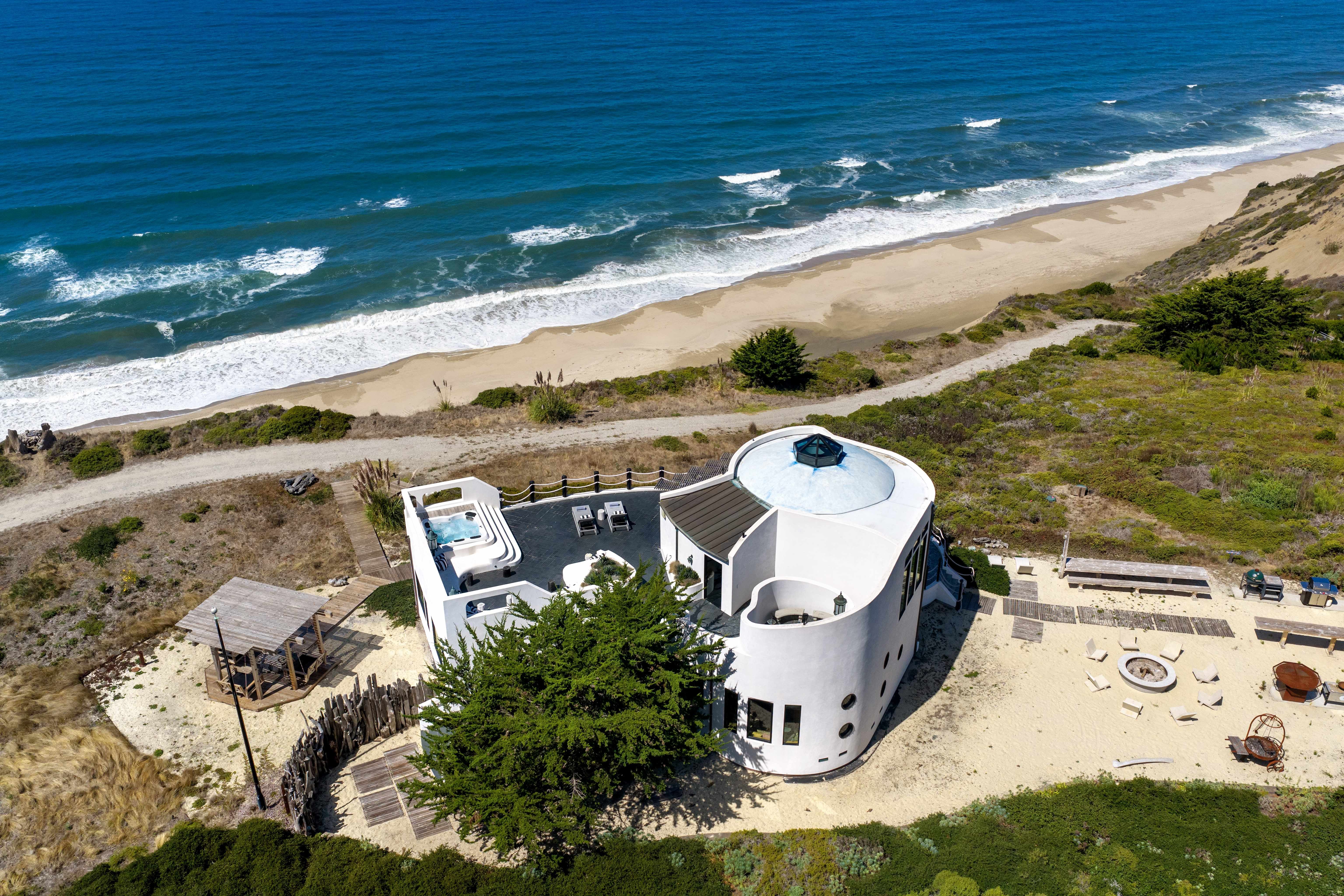  A Coastal Haven with Direct Beach Access - 物件實景