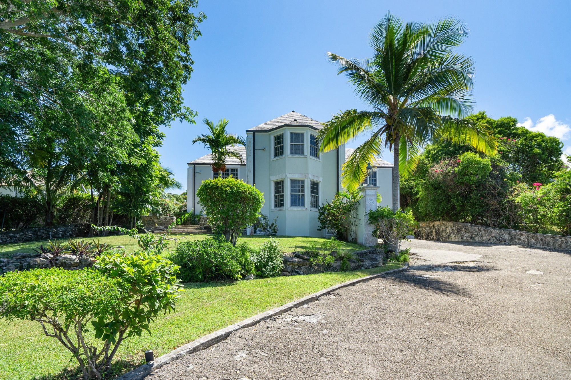  Hilltop Estate with Ocean Views - 物件實景