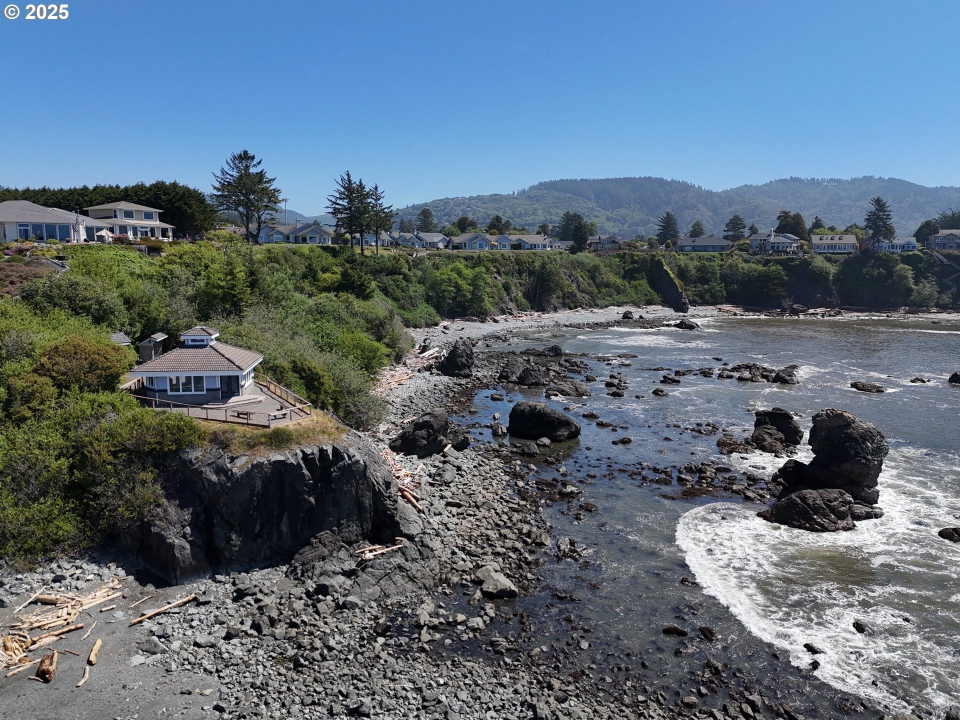 Brookings, Oregon, 97415, United States, 3 Bedrooms Bedrooms, ,2 BathroomsBathrooms,Residential,For Sale,1977623