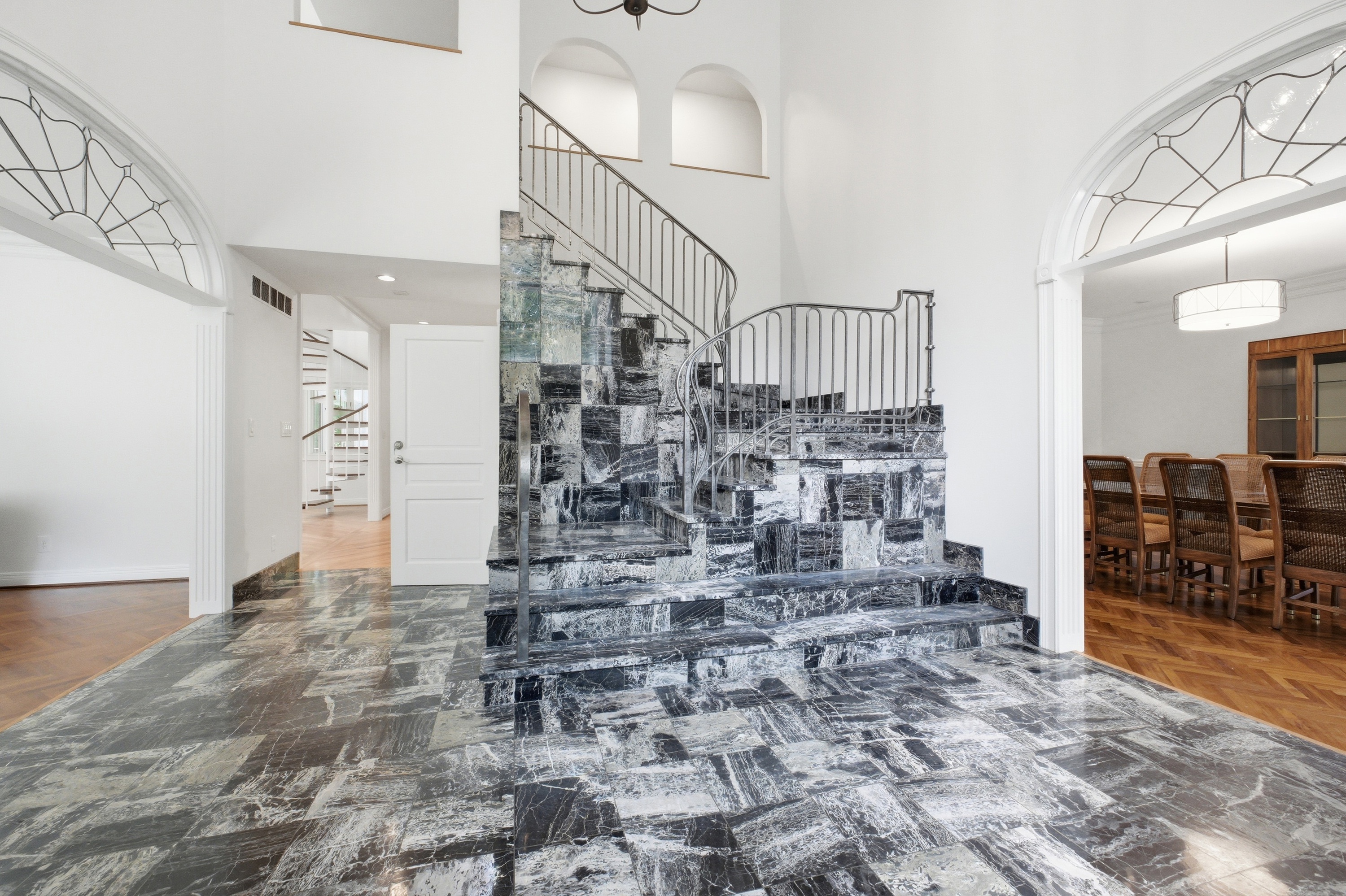  4303 Twin Elms Court, Louisville, KY 40241 - 物件實景