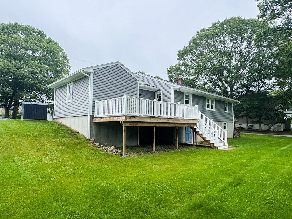 Westerly, Rhode Island, 02891, United States, 3 Bedrooms Bedrooms, ,2 BathroomsBathrooms,Residential,For Sale,1958331
