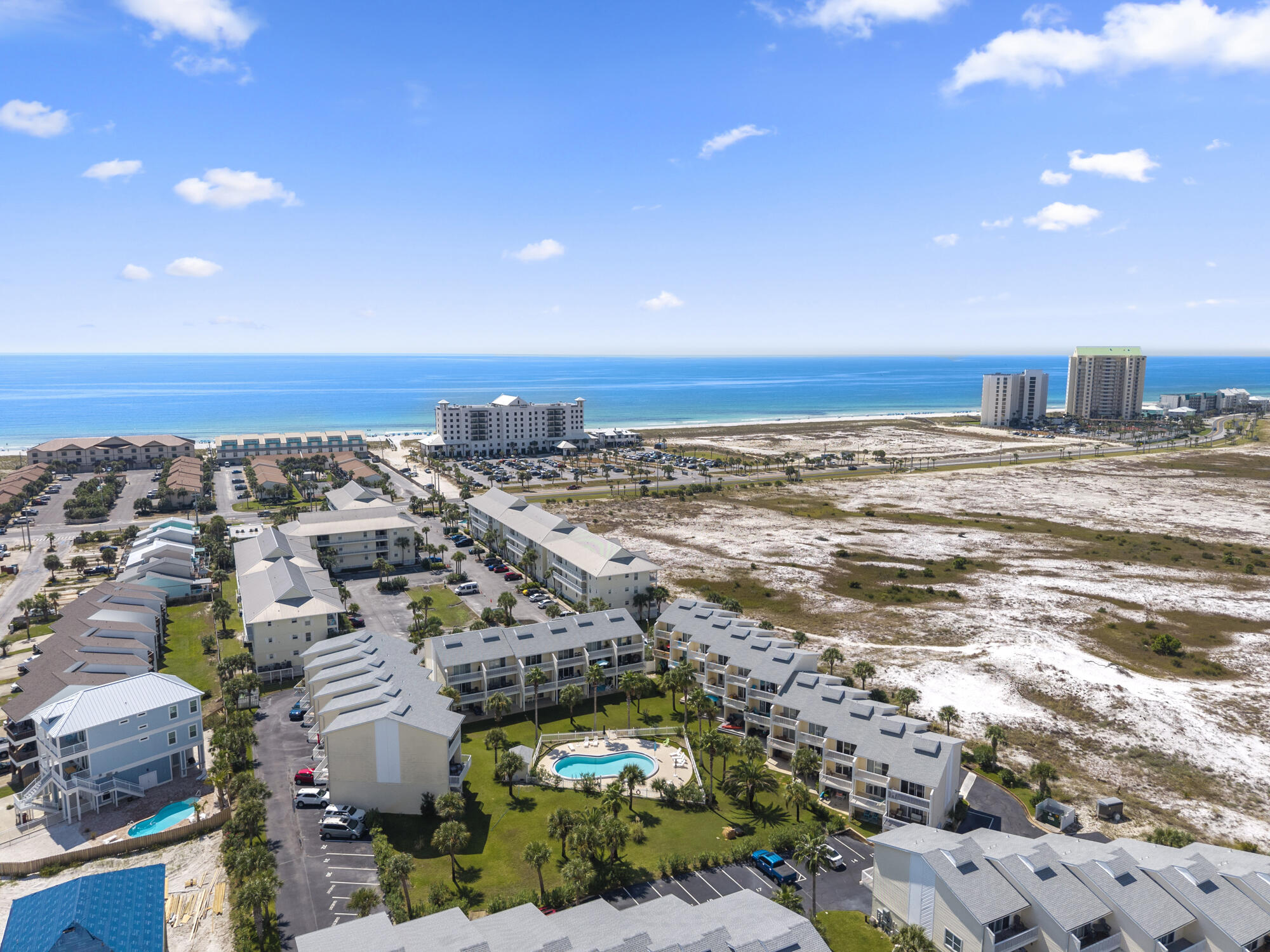 Navarre, Florida, 32566, United States, 3 Bedrooms Bedrooms, ,5 BathroomsBathrooms,Residential,For Sale,1956156