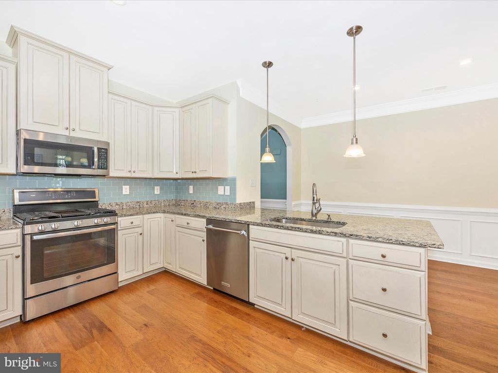 Frederick, Maryland, 21703, United States, 3 Bedrooms Bedrooms, ,3 BathroomsBathrooms,Residential,For Sale,1935549