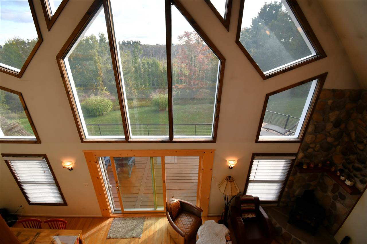 Charlevoix, Michigan, 49720, United States, 4 Bedrooms Bedrooms, ,3 BathroomsBathrooms,Residential,For Sale,1995893