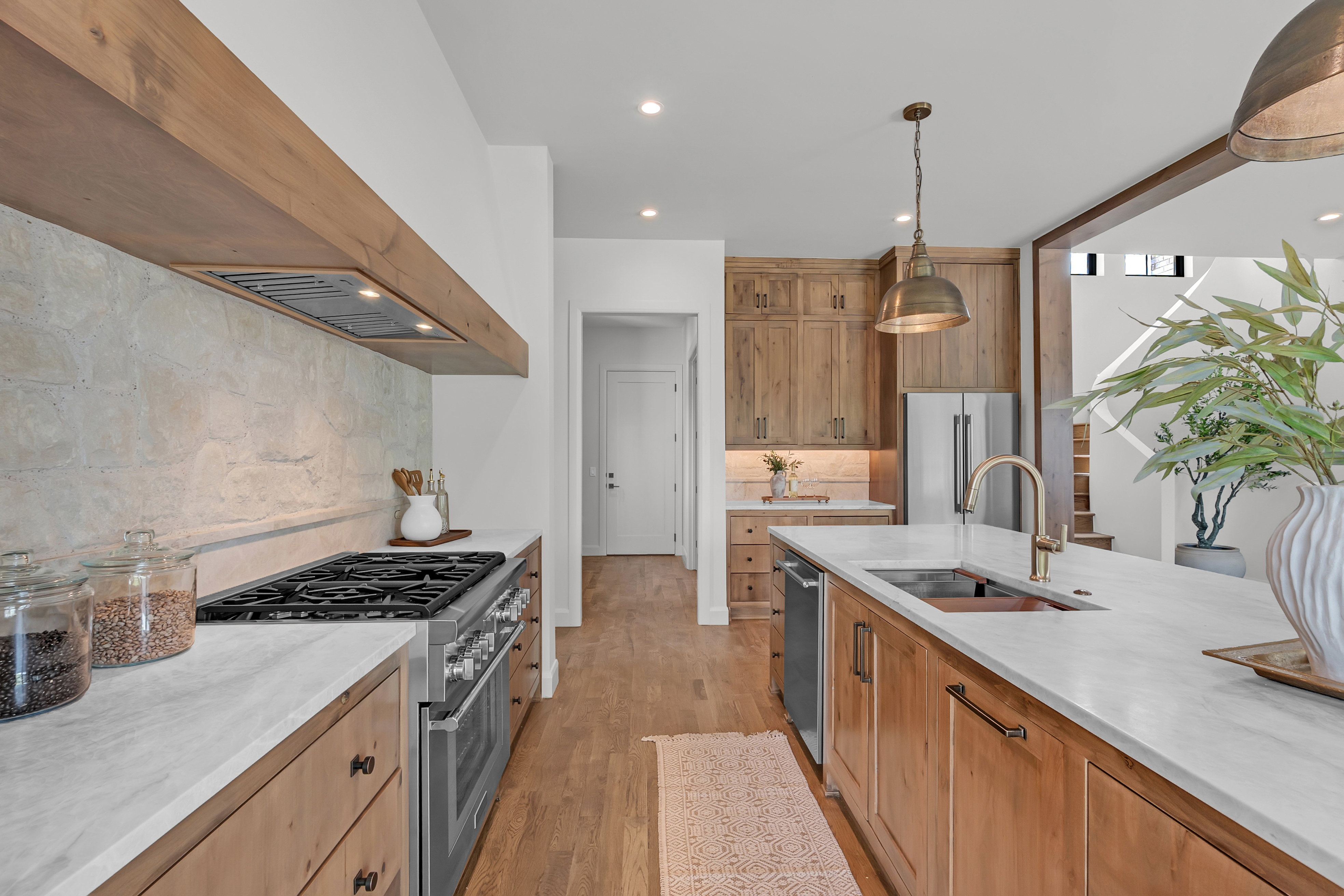  17683 East White Tail Cove, Owasso, OK 74055 - 物件實景