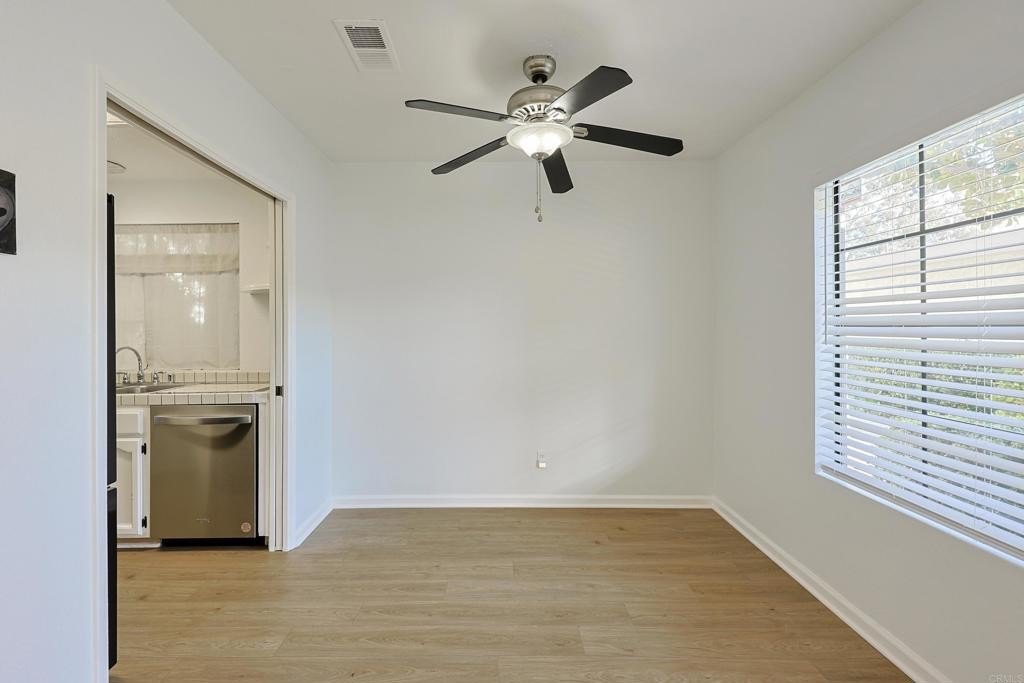 Santee, California, 92071, United States, 2 Bedrooms Bedrooms, ,2 BathroomsBathrooms,Residential,For Sale,1968611