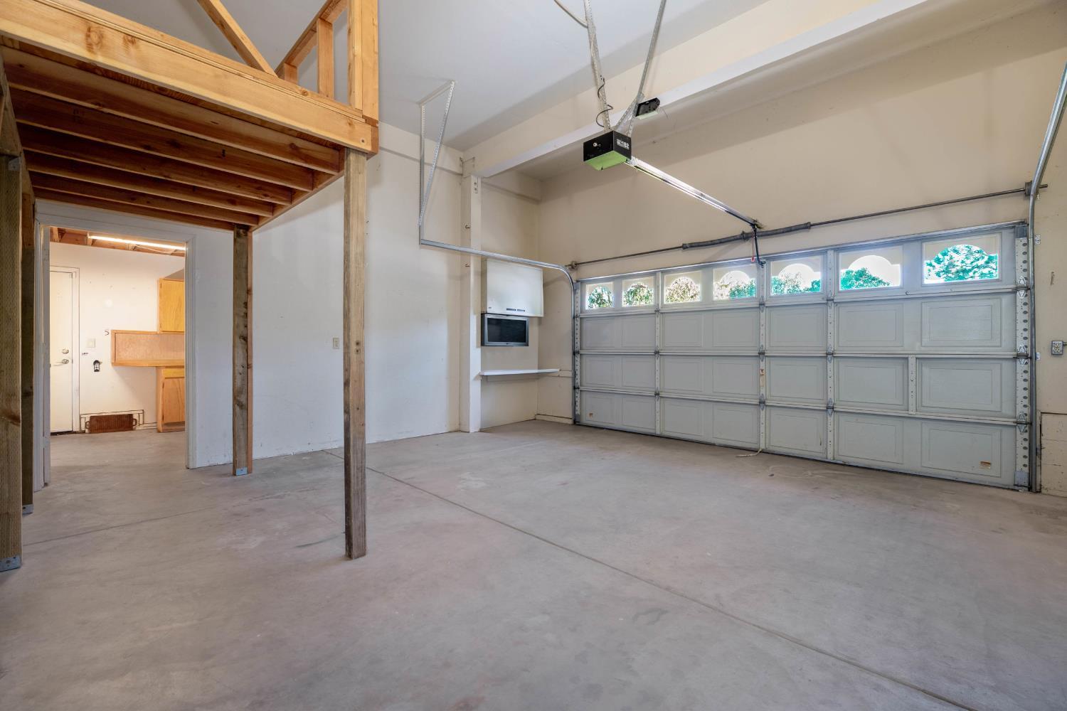 Grass Valley, California, 95945, United States, 3 Bedrooms Bedrooms, ,3 BathroomsBathrooms,Residential,For Sale,1924328