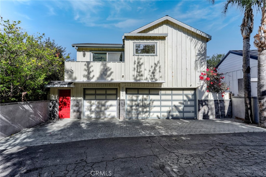 Studio City, California, 91604, United States, 4 Bedrooms Bedrooms, ,3 BathroomsBathrooms,Residential,For Sale,1991680