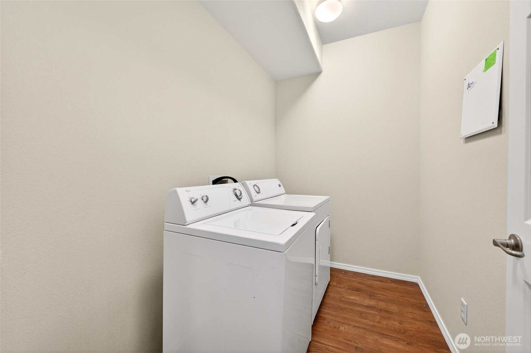 Monroe, Washington, 98272, United States, 3 Bedrooms Bedrooms, ,3 BathroomsBathrooms,Residential,For Sale,2008505