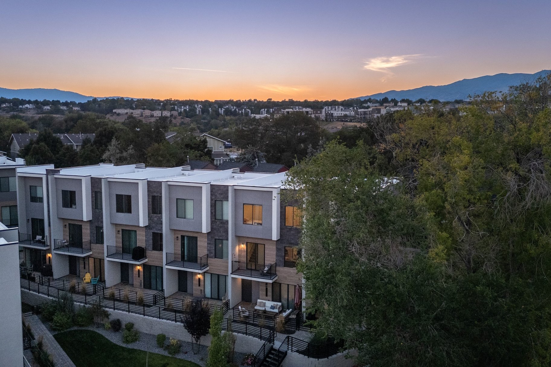  Truckee Riverfront Living in Reno - 物件實景