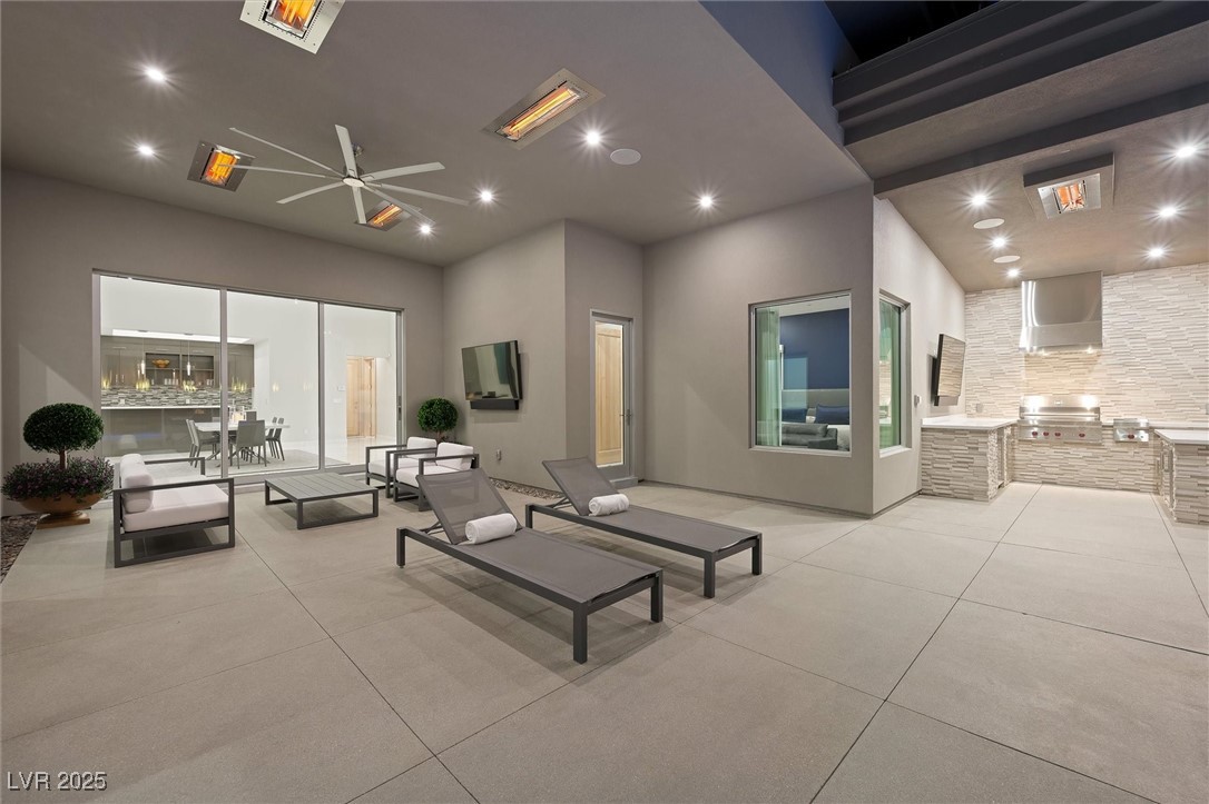 Las Vegas, Nevada, 89135, United States, 3 Bedrooms Bedrooms, ,4 BathroomsBathrooms,Residential,For Sale,1993363