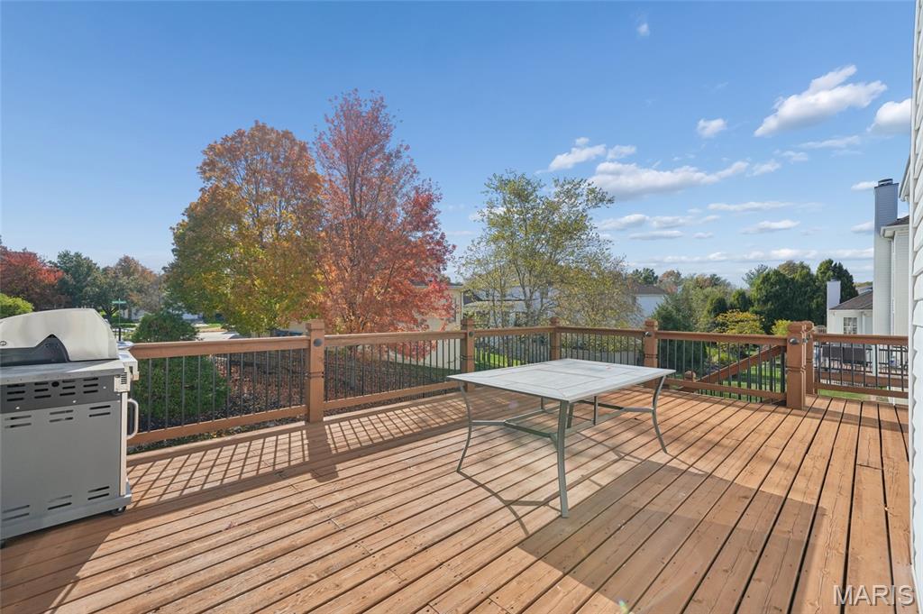 Ellisville, Missouri, 63021, United States, 3 Bedrooms Bedrooms, ,3 BathroomsBathrooms,Residential,For Sale,1988927