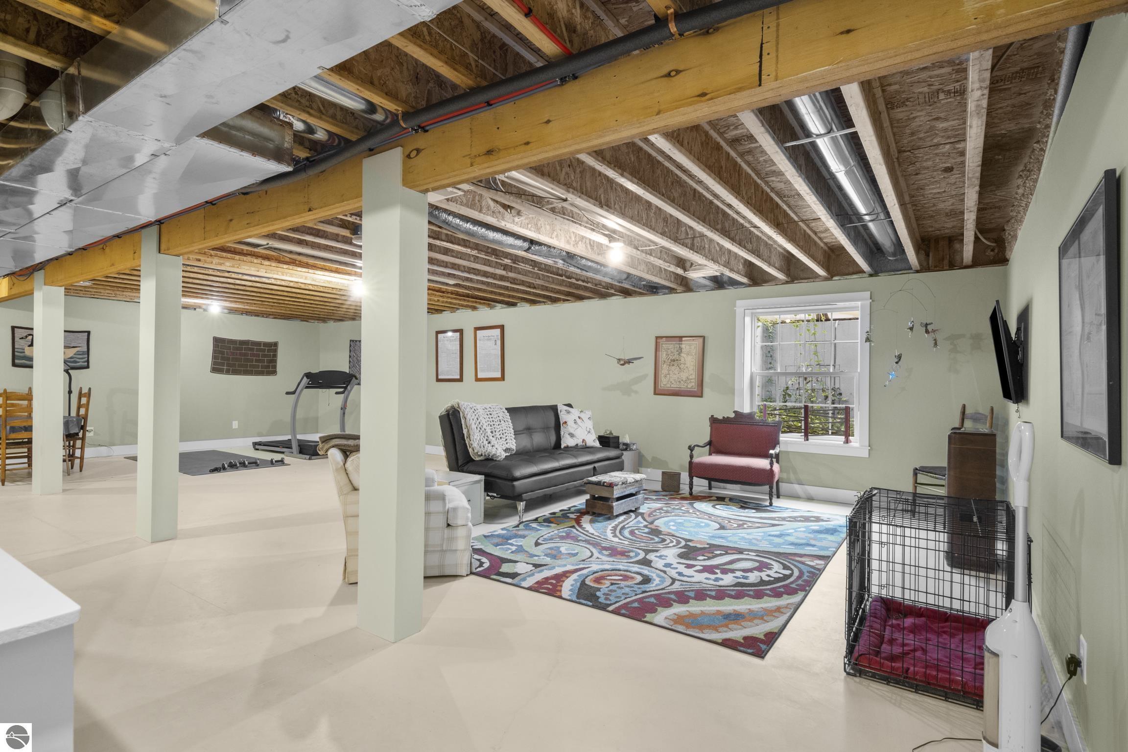 Suttons Bay, Michigan, 49682, United States, 4 Bedrooms Bedrooms, ,3 BathroomsBathrooms,Residential,For Sale,1987894