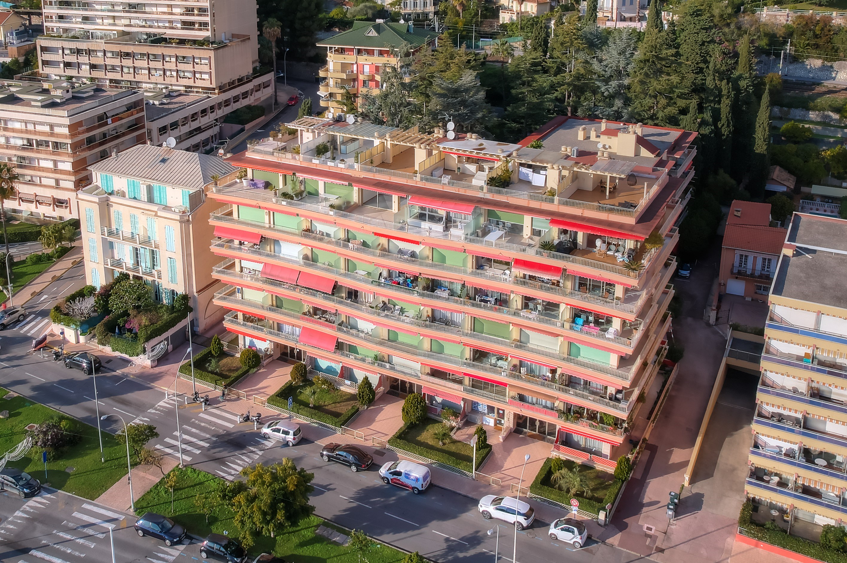  Seafront 2-bed apartment + Garage in Menton Garavan and panoramic sea view - 物件實景