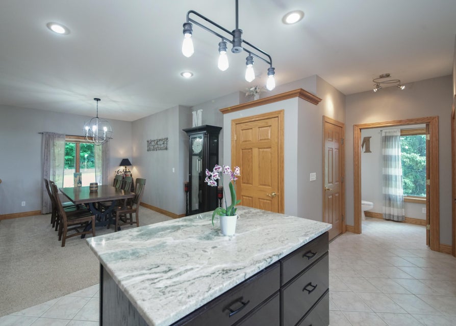 Eau Claire, Michigan, 49111, United States, 4 Bedrooms Bedrooms, ,4 BathroomsBathrooms,Residential,For Sale,1906771