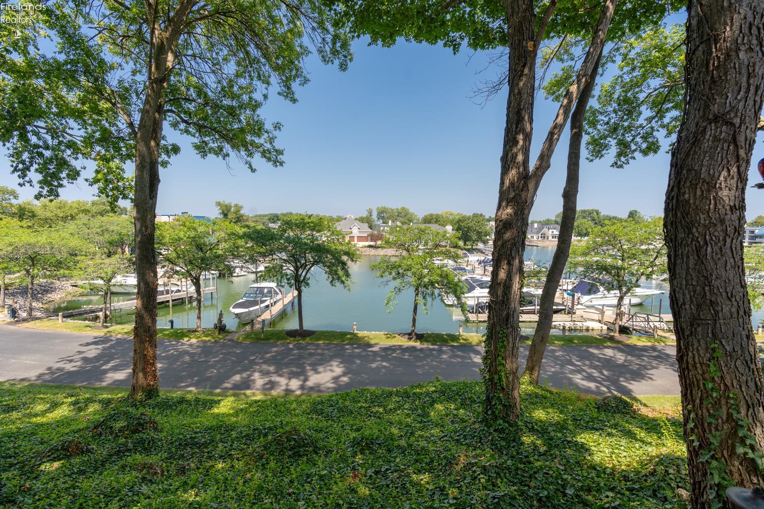 Port Clinton, Ohio, 43452-3072, United States, 2 Bedrooms Bedrooms, ,2 BathroomsBathrooms,Residential,For Sale,1915174