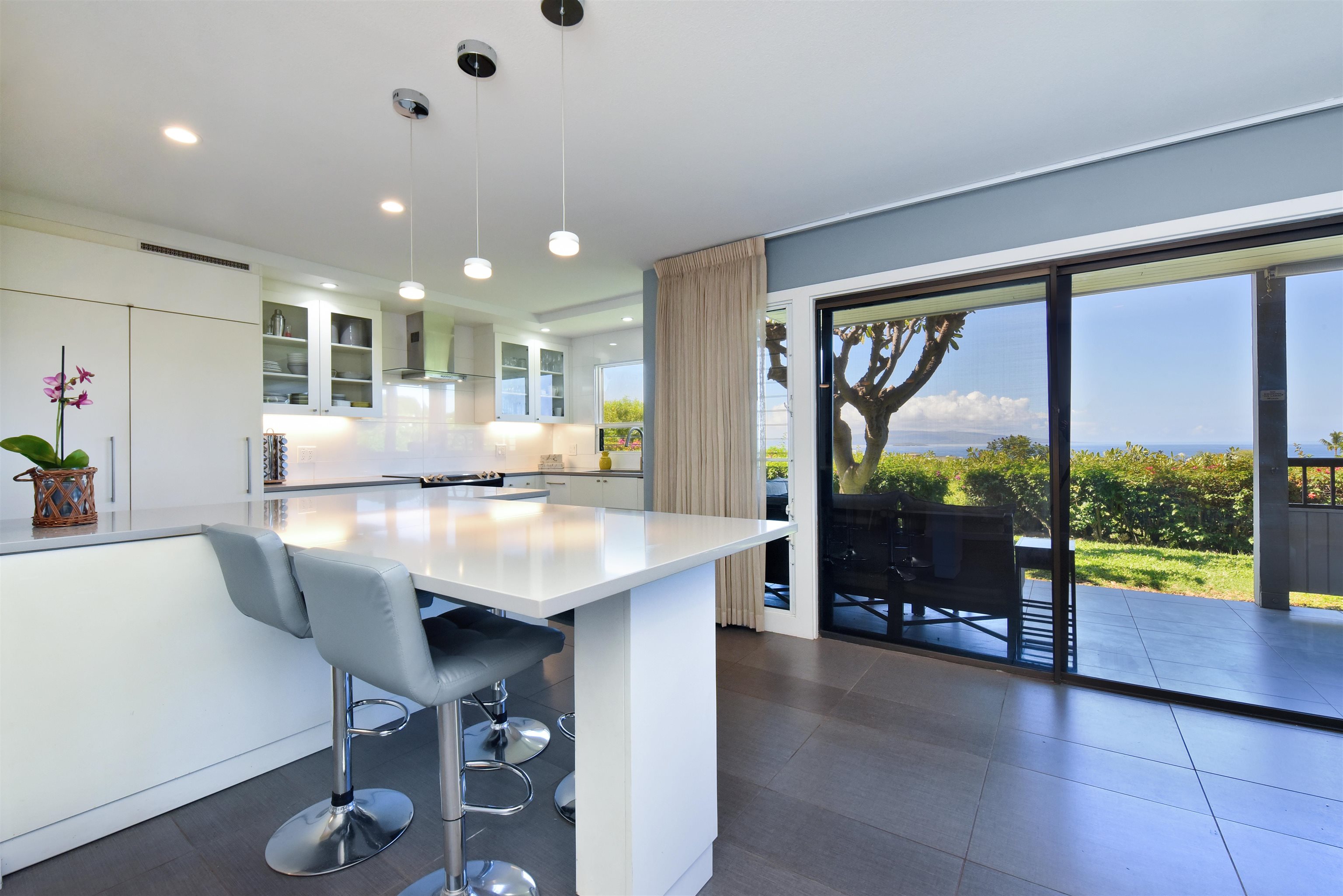 Kihei, Hawaii, 96753, United States, 2 Bedrooms Bedrooms, ,2 BathroomsBathrooms,Residential,For Sale,2000743