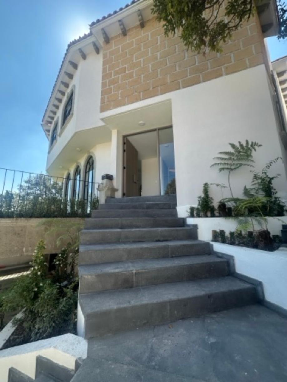 Atizapán de Zaragoza, Estado de méxico, 52938, Mexico, 4 Bedrooms Bedrooms, ,5 BathroomsBathrooms,Residential,For Sale,2000649