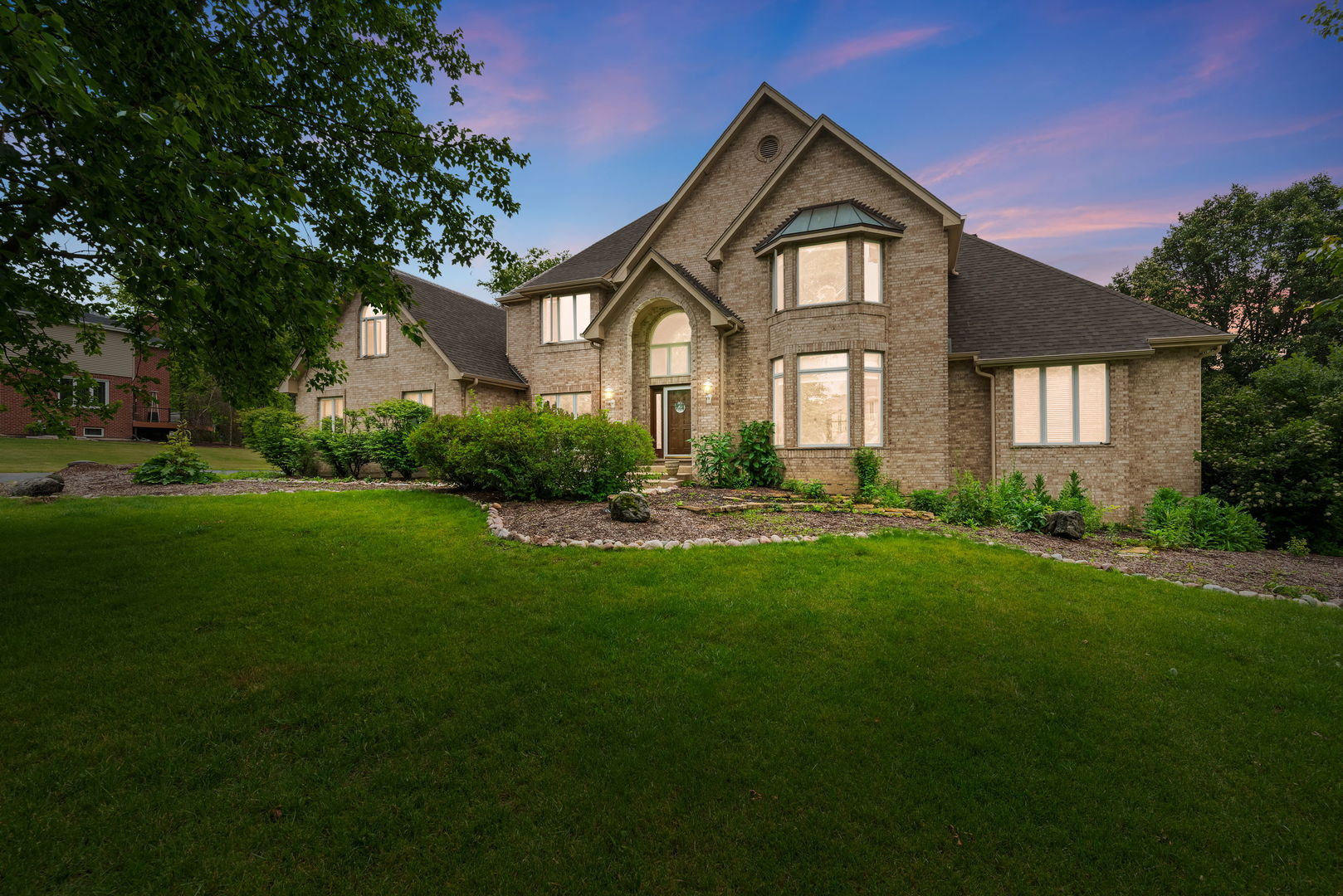 Homer Glen, Illinois, 60491, United States, 4 Bedrooms Bedrooms, ,3 BathroomsBathrooms,Residential,For Sale,1867441
