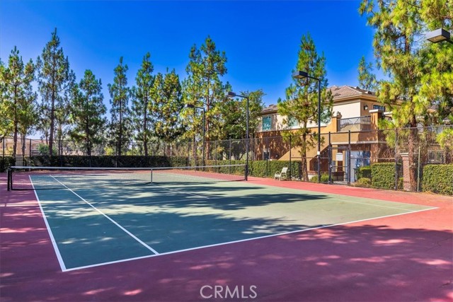 Fontana, California, 92336, United States, 3 Bedrooms Bedrooms, ,2 BathroomsBathrooms,Residential,For Sale,1931875