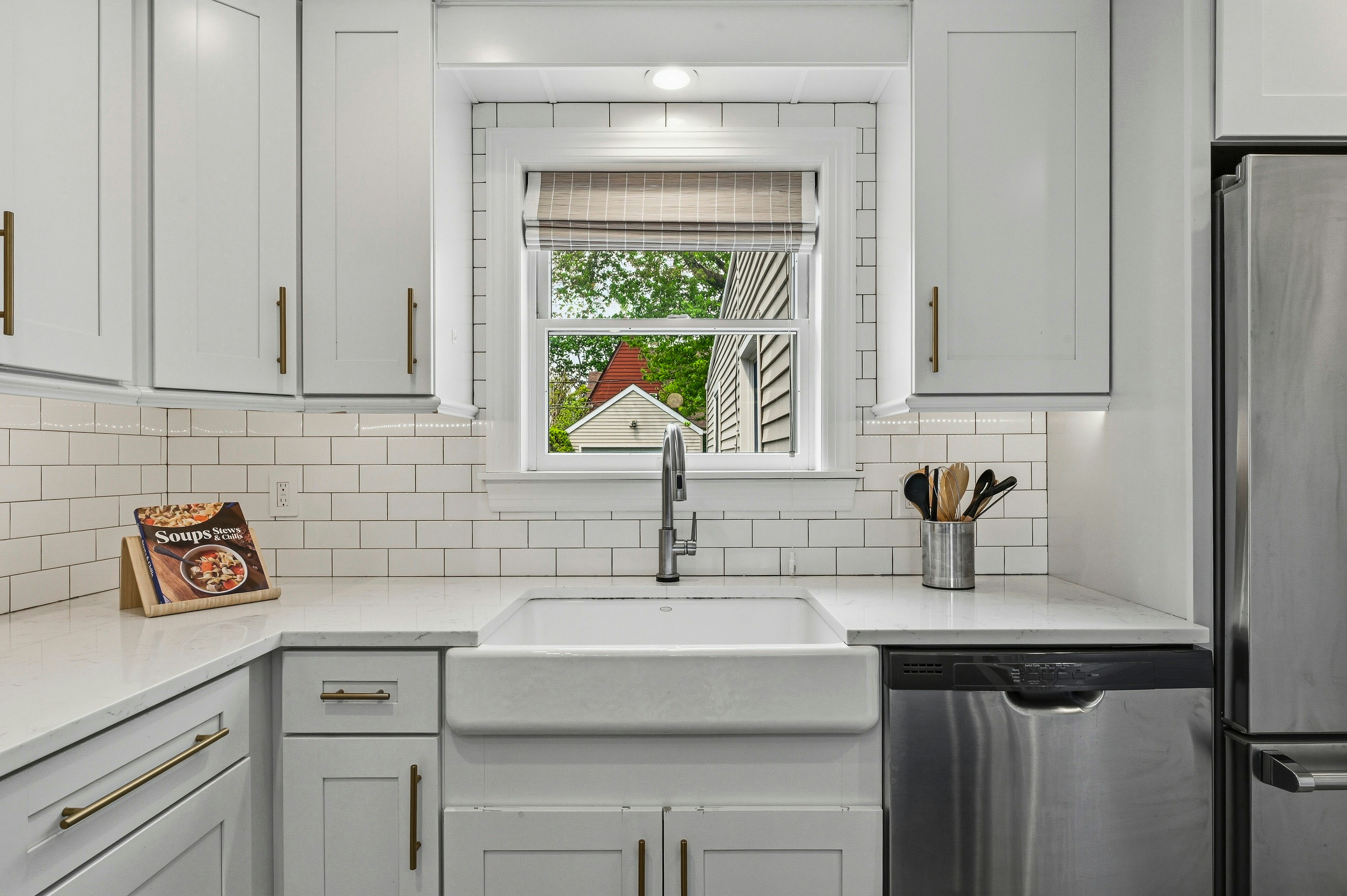  45 Locust Place, Manhasset, NY 11030 - 物件實景