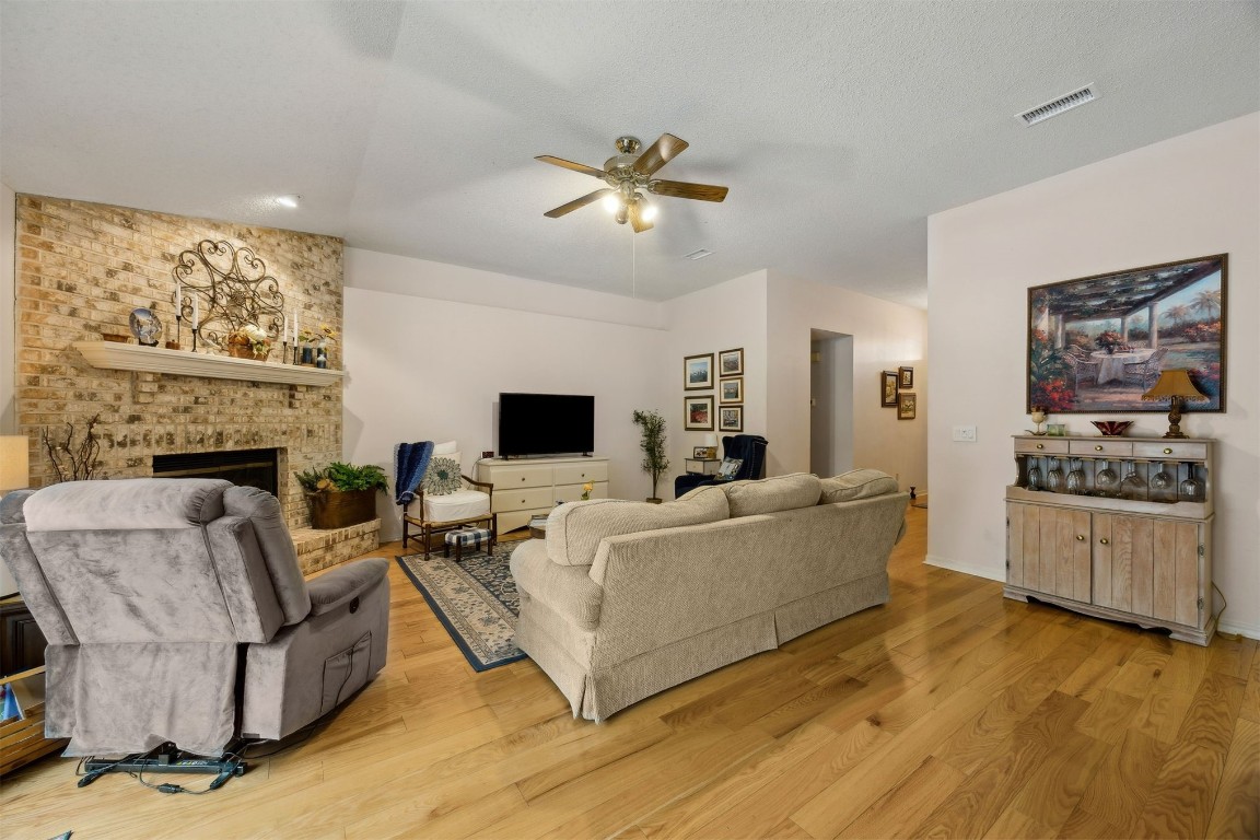 Fernandina Beach, Florida, 32034, United States, 3 Bedrooms Bedrooms, ,2 BathroomsBathrooms,Residential,For Sale,1985756