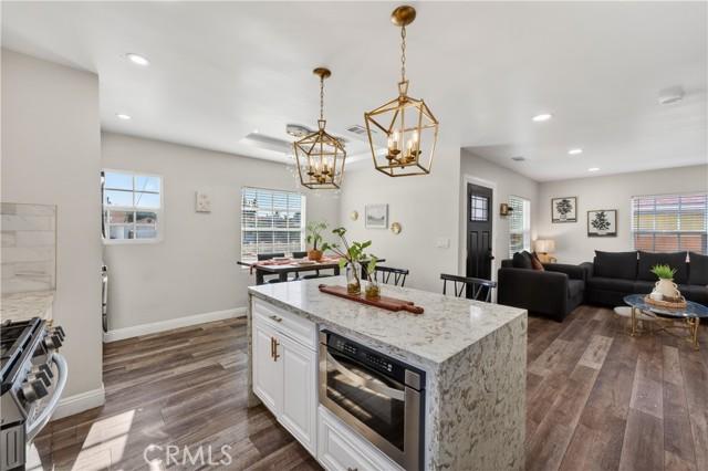 Torrance, California, 90501, United States, 3 Bedrooms Bedrooms, ,2 BathroomsBathrooms,Residential,For Sale,2006041