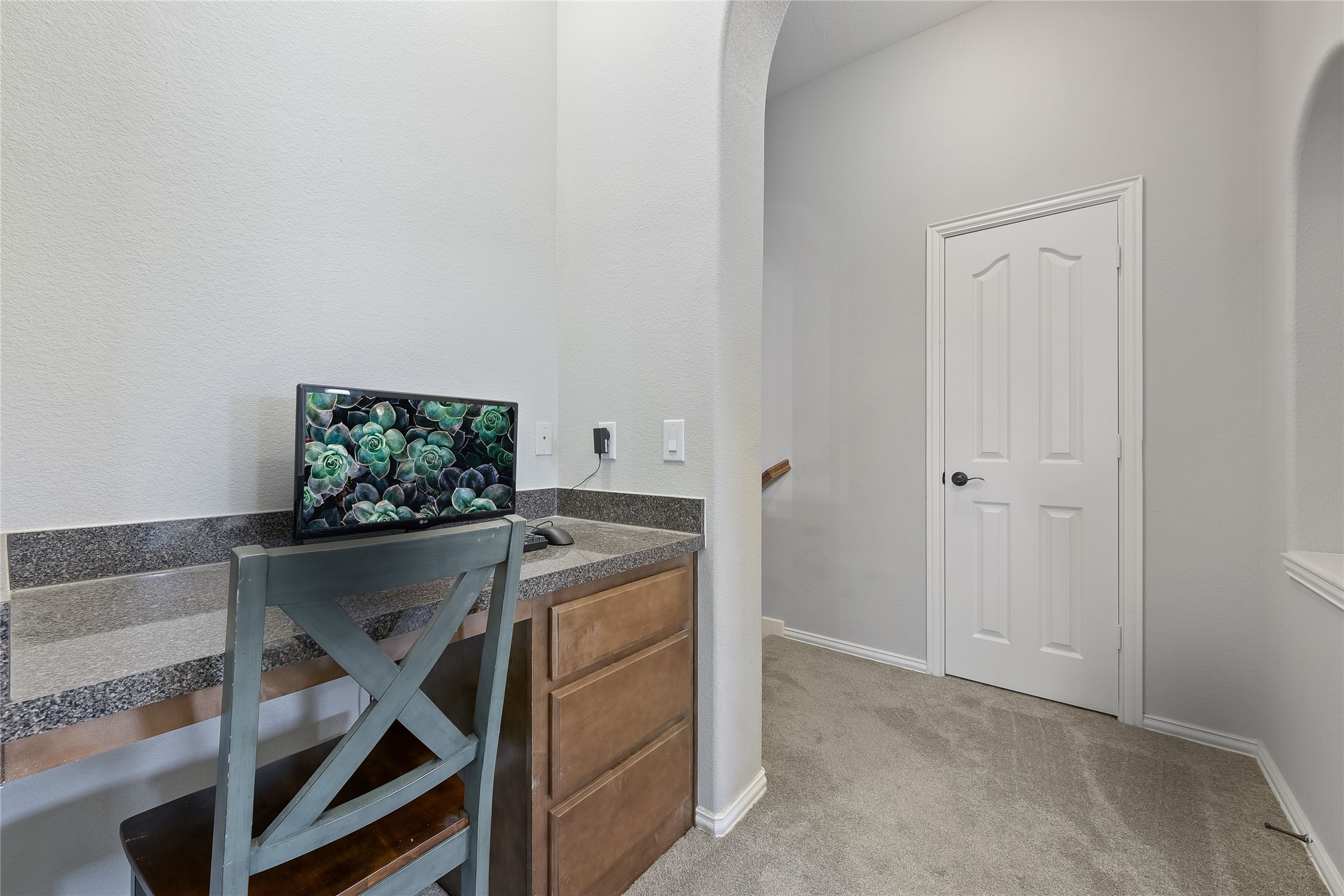 Burleson, Texas, 76028, United States, 4 Bedrooms Bedrooms, ,4 BathroomsBathrooms,Residential,For Sale,1874251