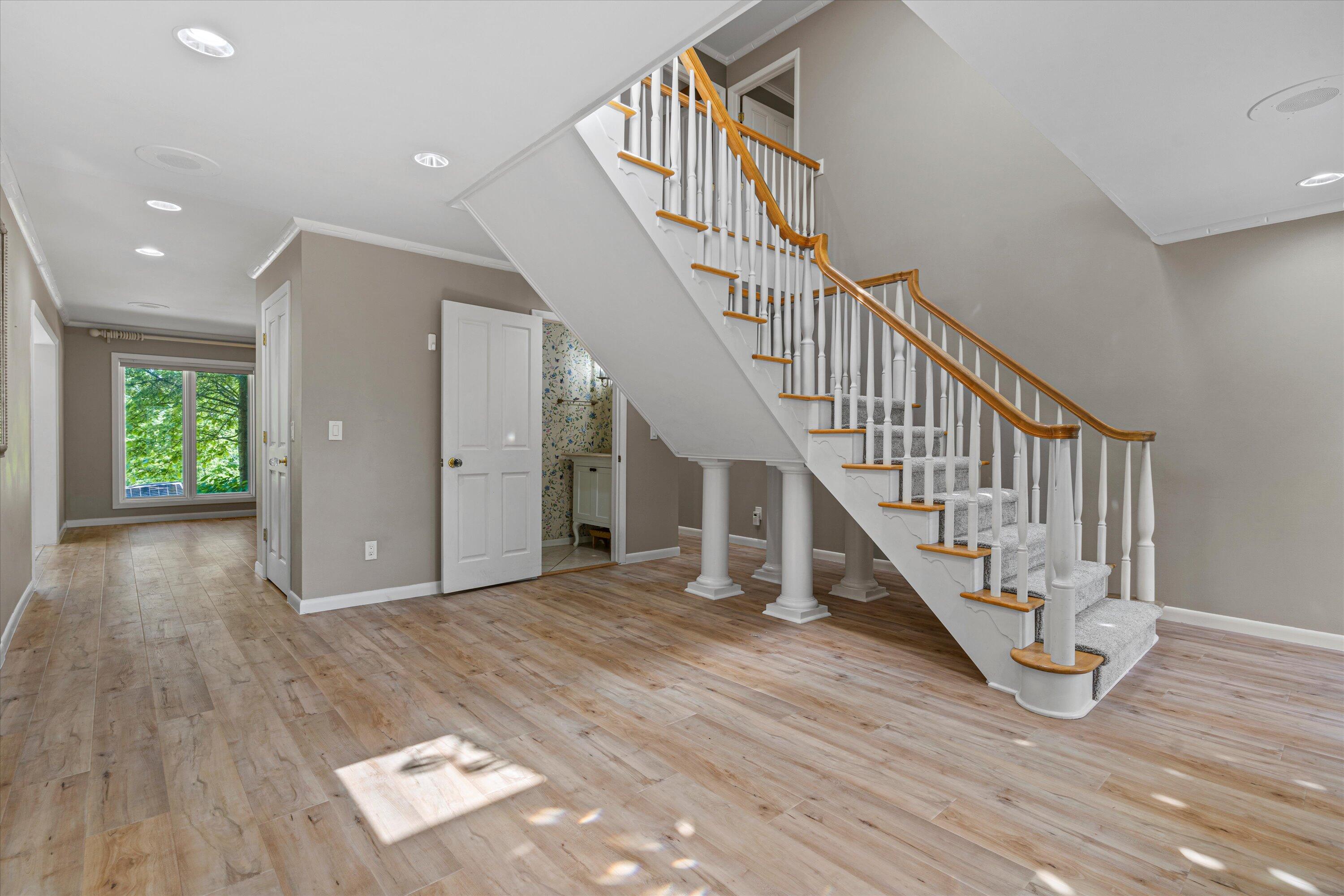 Lisbon, Wisconsin, 53089, United States, 4 Bedrooms Bedrooms, ,5 BathroomsBathrooms,Residential,For Sale,1868566