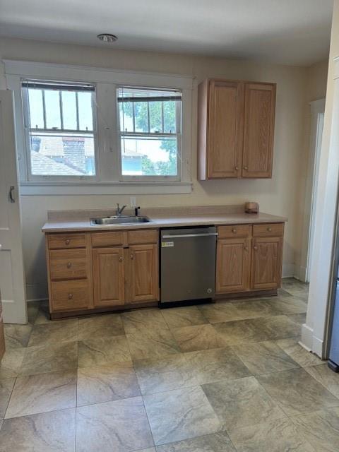 New Orleans, Louisiana, 70118, United States, 6 Bedrooms Bedrooms, ,4 BathroomsBathrooms,Residential,For Sale,1821209