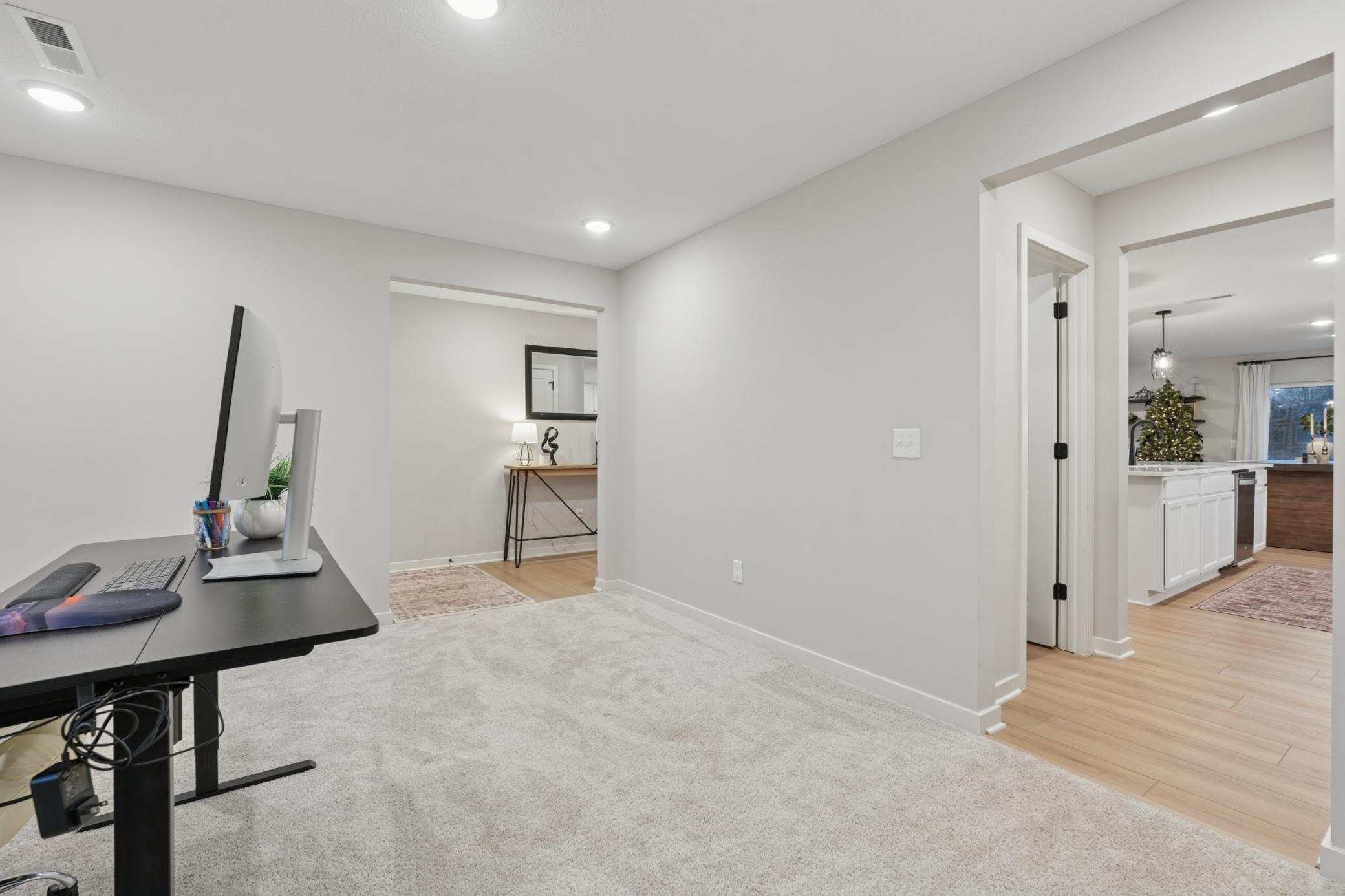 Cottage Grove, Minnesota, 55016, United States, 5 Bedrooms Bedrooms, ,1 BathroomBathrooms,Residential,For Sale,2000572