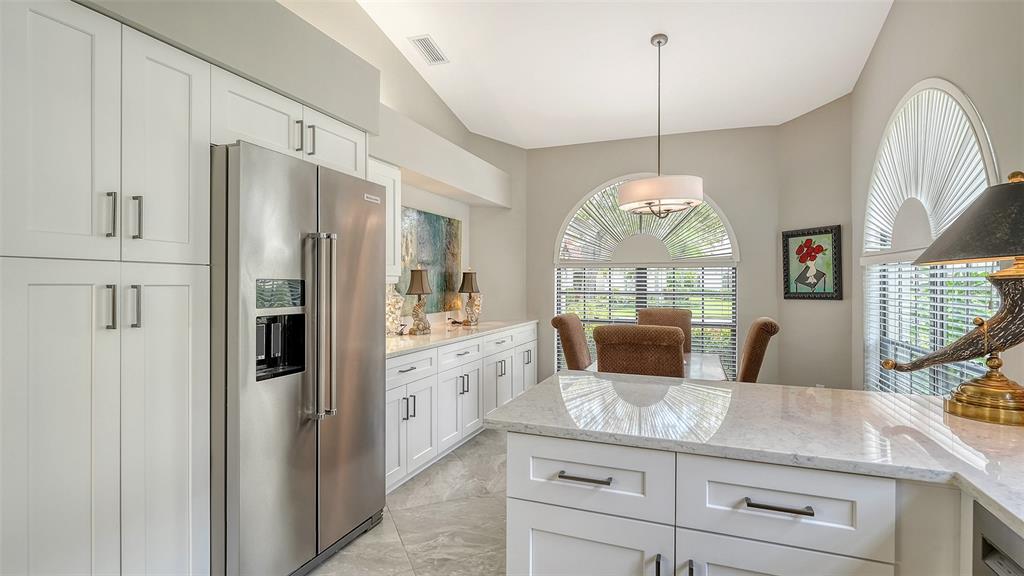 Sarasota, Florida, 34238, United States, 2 Bedrooms Bedrooms, ,2 BathroomsBathrooms,Residential,For Sale,1933155