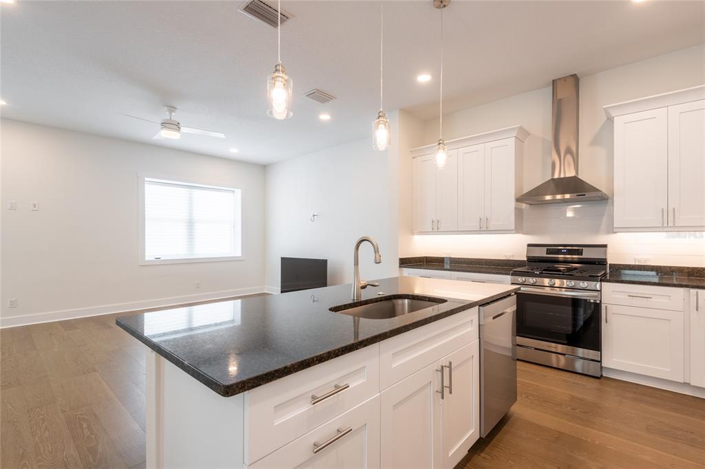 Dunedin, Florida, 34698, United States, 3 Bedrooms Bedrooms, ,3 BathroomsBathrooms,Residential,For Sale,1975288