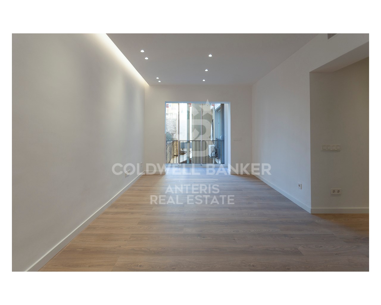 Barcelona, Catalonia, ES, 2 Bedrooms Bedrooms, ,1 BathroomBathrooms,Residential,For Sale,1688739