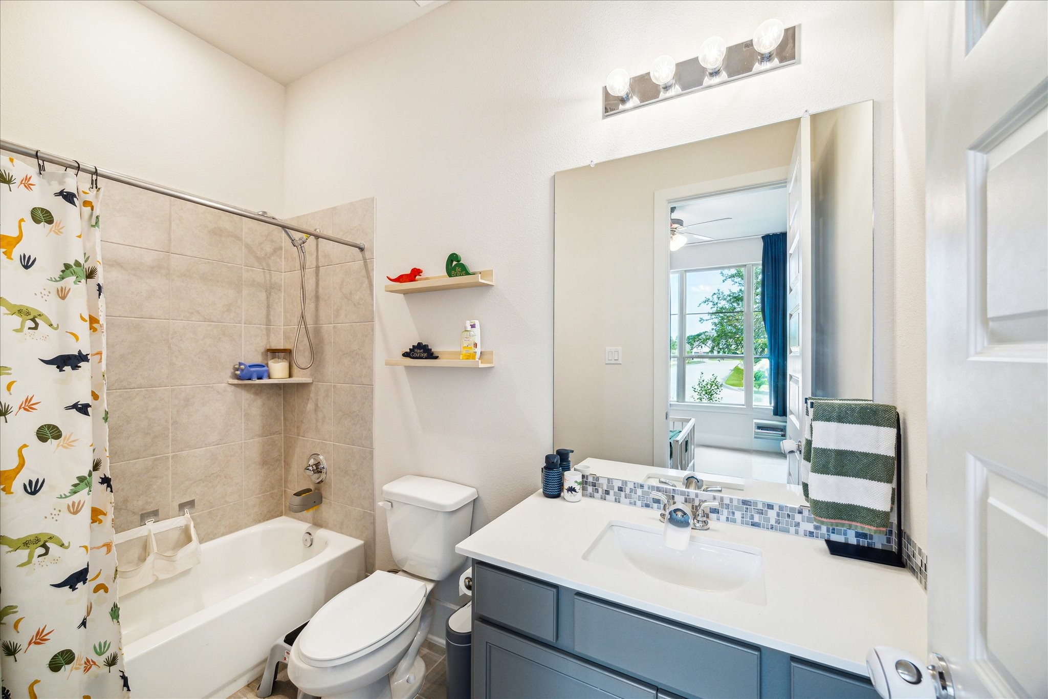Humble, Texas, 77346, United States, 4 Bedrooms Bedrooms, ,4 BathroomsBathrooms,Residential,For Sale,1837458