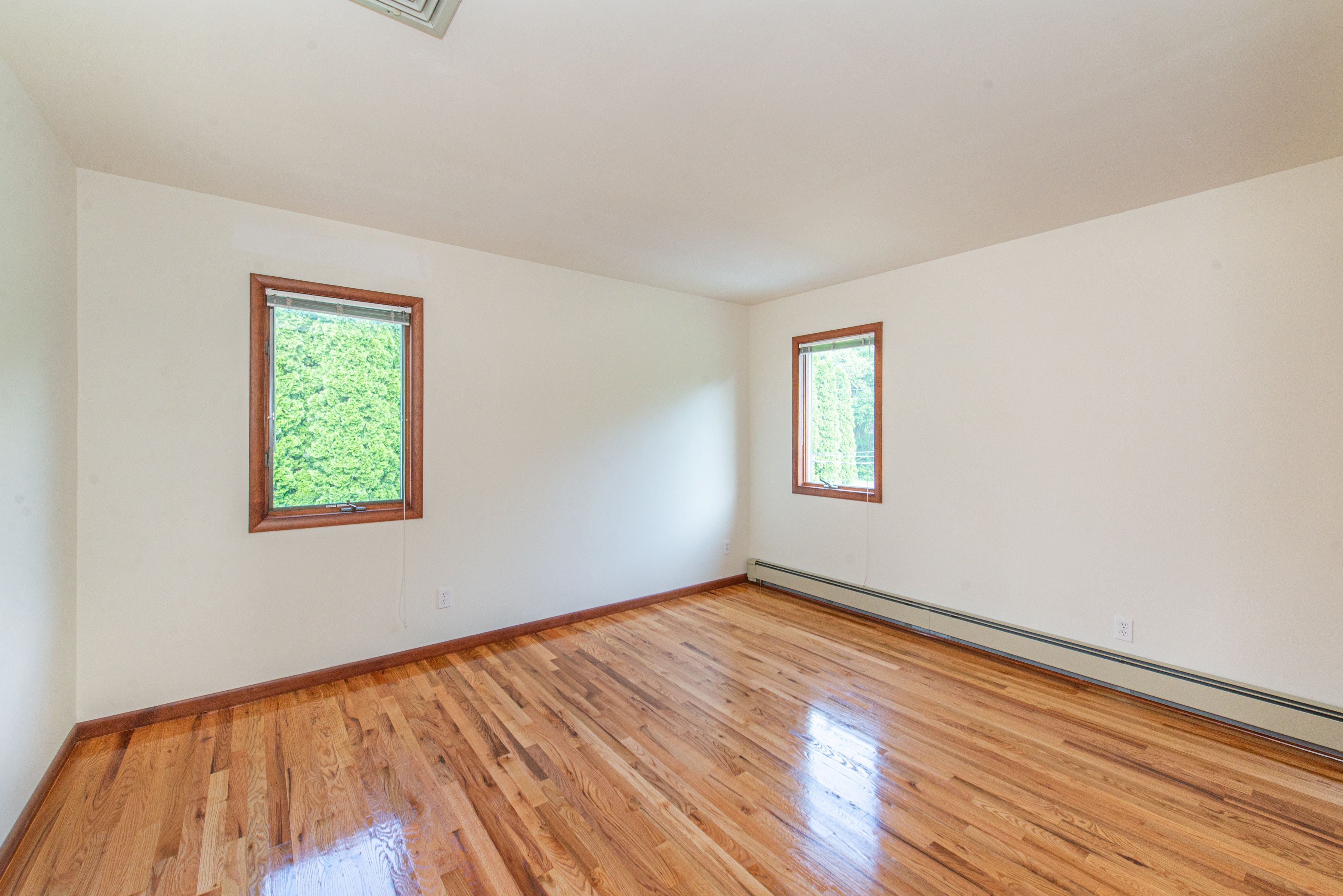 Montville Twp., New Jersey, 07082, United States, 4 Bedrooms Bedrooms, ,3 BathroomsBathrooms,Residential,For Sale,1834822